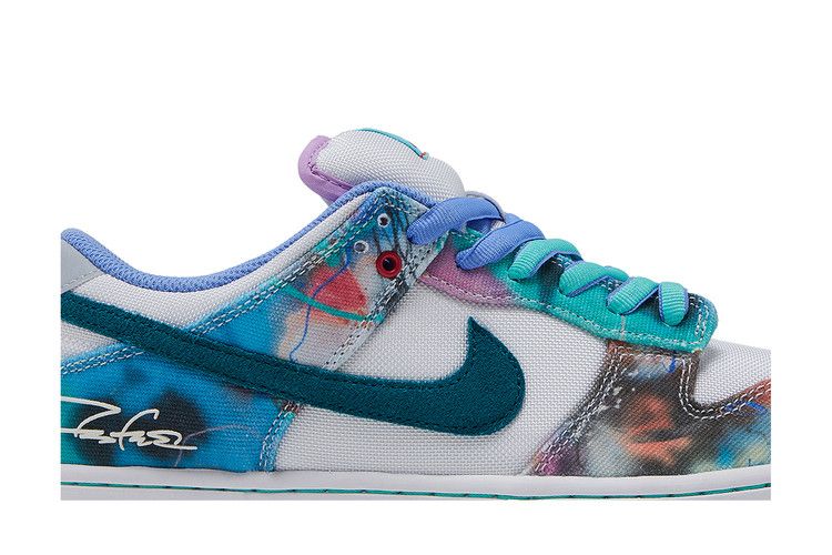 Futura Laboratories x Dunk Low SB Bleached Aqua