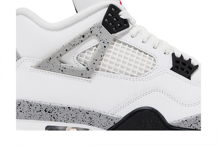 Air Jordan 4 Retro OG White Cement (2025)