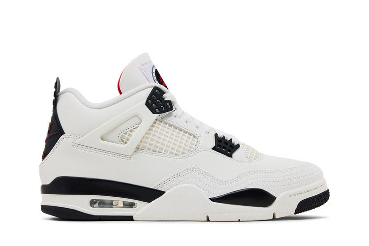 Air Jordan 4 Retro Flight Club