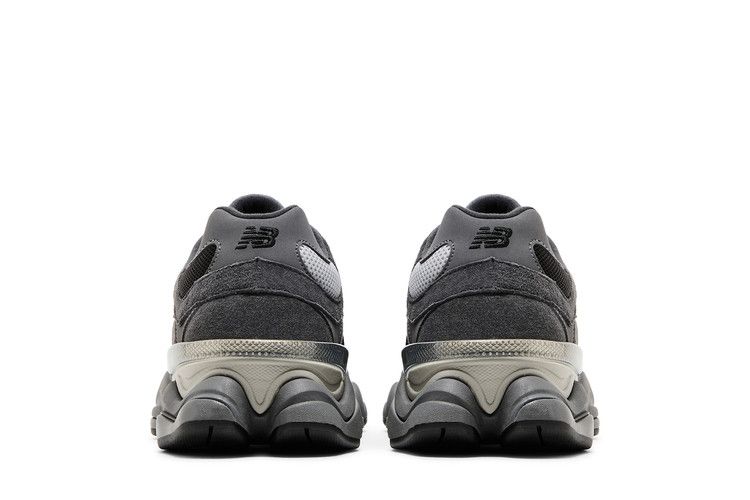 9060 Black Castlerock