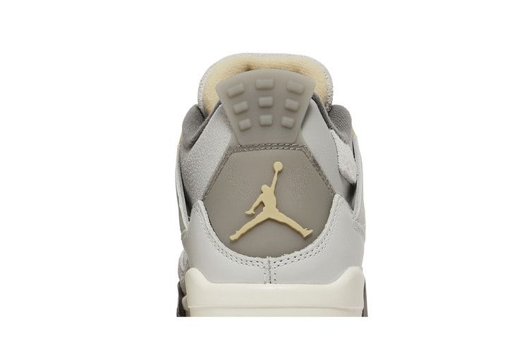 Air Jordan 4 Retro SE Craft Photon Dust (GS)