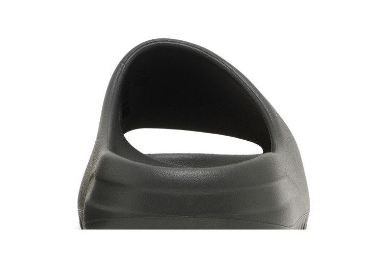 Yeezy Slide Dark Onyx