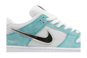 April Skateboards x Dunk Low SB Turbo Green