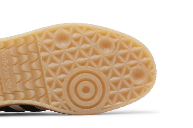 Sambae White Black Gum