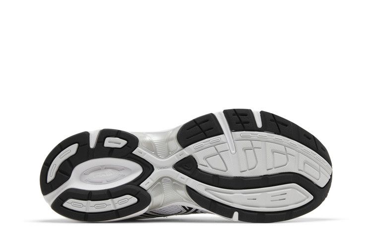 Gel 1130 White Black