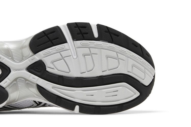 Gel 1130 White Black