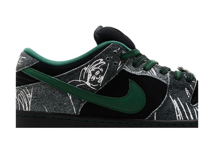 There Skateboards x Dunk Low SB