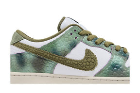 Alexis Sablone x Dunk Low SB Chameleon