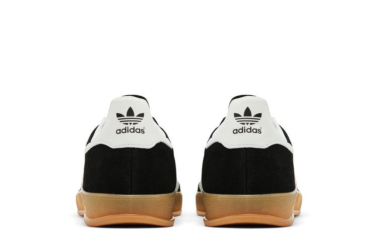 Gazelle Indoor Black White Gum