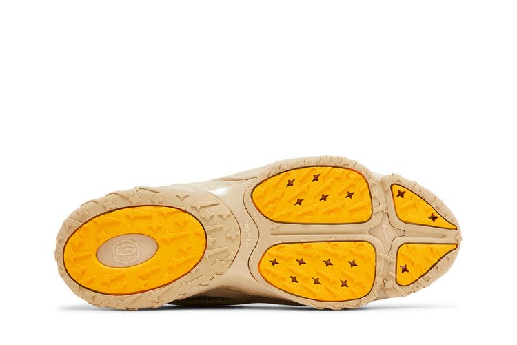 Nocta Hot Step 2 Rattan