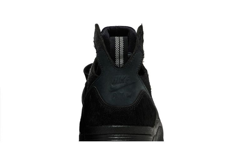 Corteiz x Air Trainer Huarache Onyx