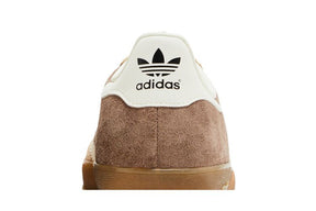 Gazelle Indoor Earth Strata