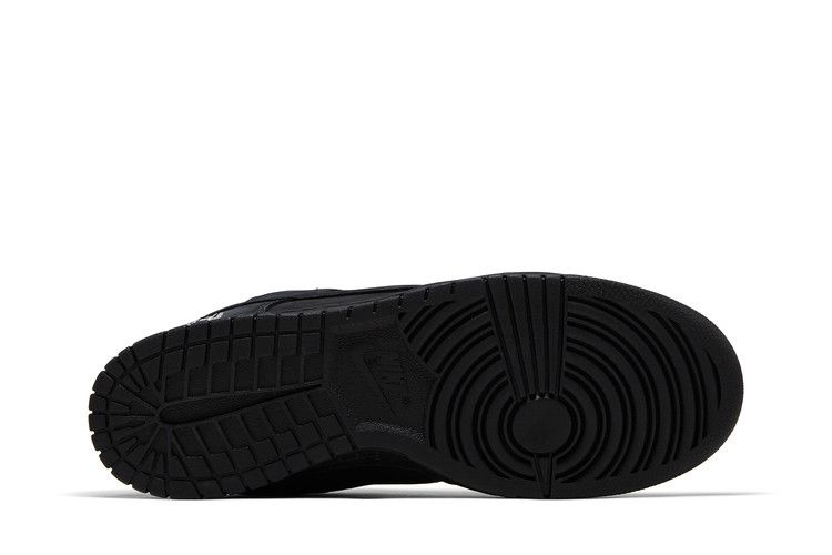 Supreme x Dunk Low SB Black