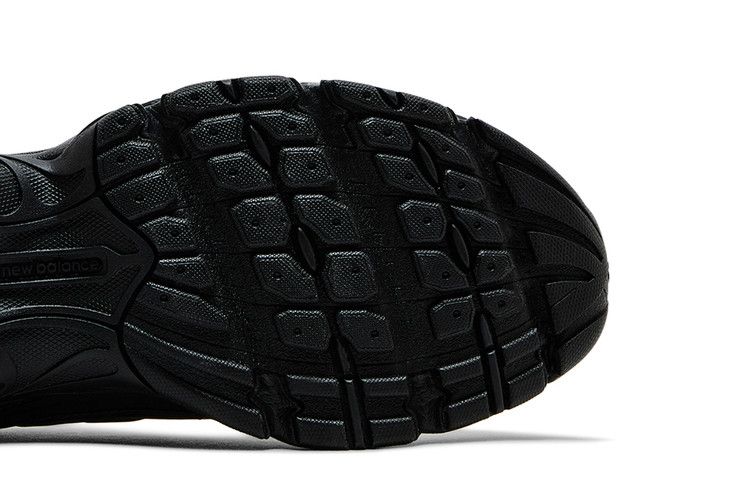 740v2 Black Cement