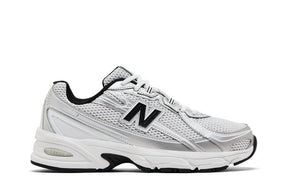 740v2 White Silver Metallic Black