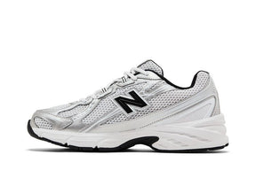 740v2 White Silver Metallic Black