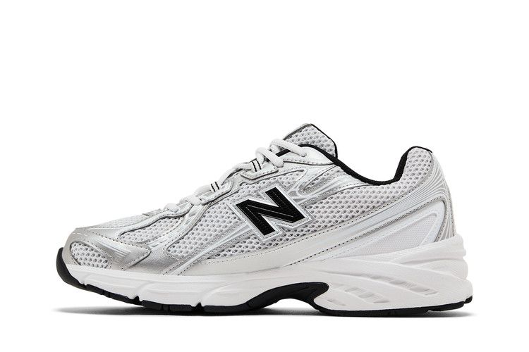 740v2 White Silver Metallic Black
