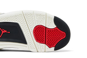 Air Jordan 4 Retro Flight Club (GS)