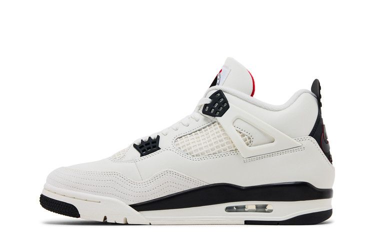 Air Jordan 4 Retro Flight Club