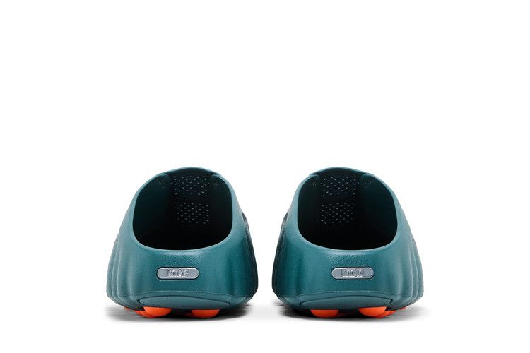 Mind 001 Slide Mineral Slate