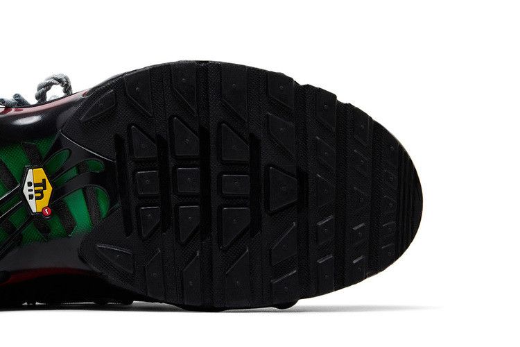 Homecoming x Air Max Plus Black