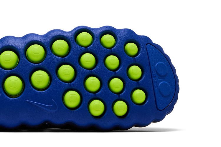 Mind 001 Slide Flyknit Hyper Royal