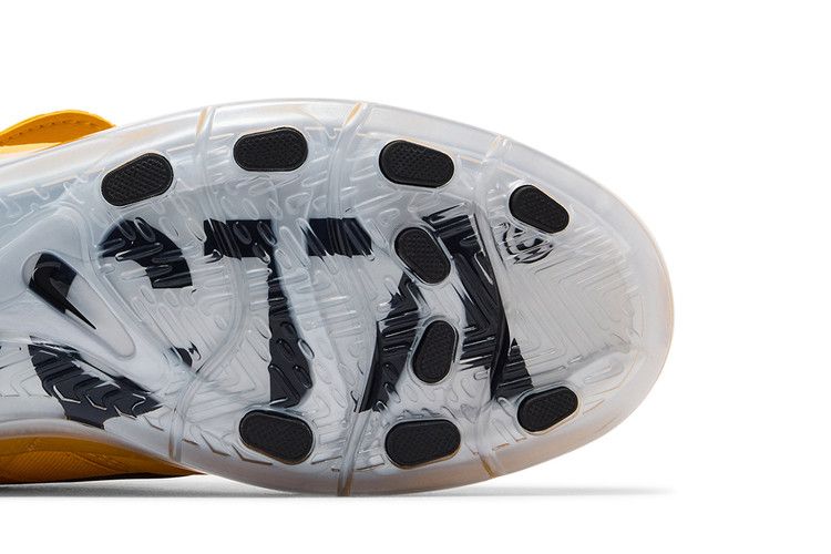 NOCTA x Nike Cryoshot Tiempo 94 “Canada”