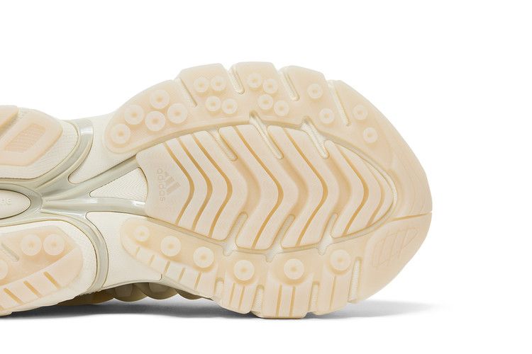 Pharrell Williams x Adidas Adistar Jellyfish “Triple White”