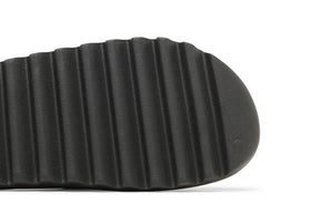 Yeezy Slide Onyx