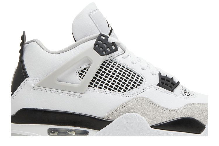Air Jordan 4 Retro Military Black