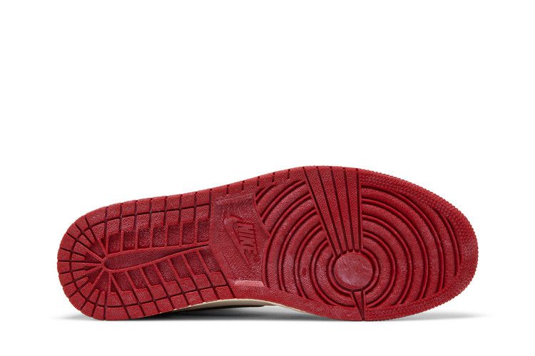 Air Jordan 1 Retro High OG Chicago Lost & Found