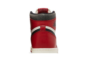Air Jordan 1 Retro High OG Chicago Lost & Found