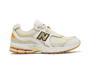 Men's Joe Freshgoods 2002R Conversations Amongst Us